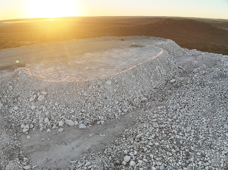 The stockpile of ore on the ROM